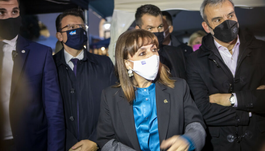 Κατερίνα Σακελλαροπούλου – Δώρο στην Θεσσαλονίκη η κινητή μονάδα εμβολιασμού