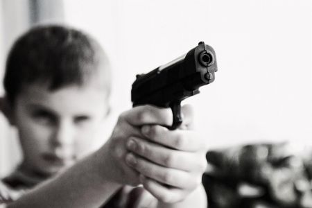 ΗΠΑ – Έφηβοι που γύριζαν βίντεο πυροβόλησαν και σκότωσαν κατά λάθος πεντάχρονο