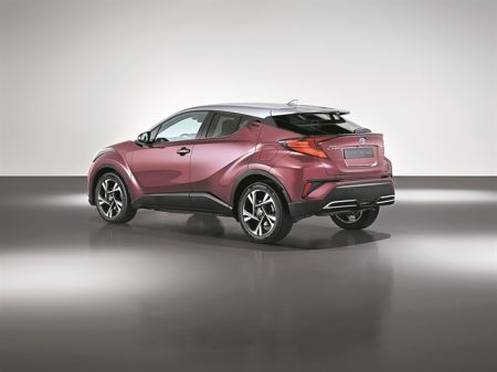 Νέος εξοπλισμός και ευφυές σύστημα πολυμέσων για το Toyota C-HR 2022