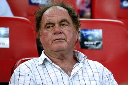 Παναγιώτης Κελεσίδης – Στη ΜΕΘ με κορωνοϊό ο θρυλικός τερματοφύλακας