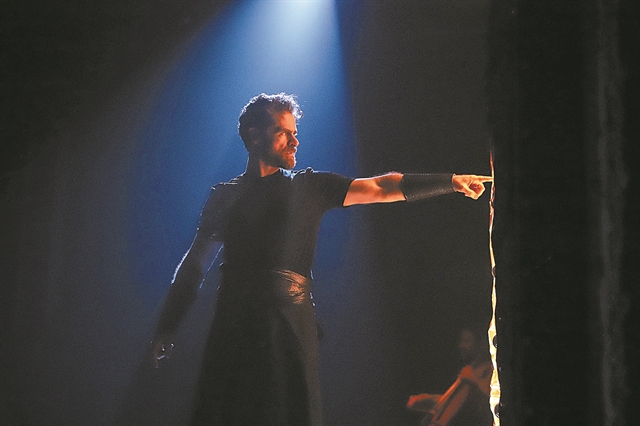 «Με τα λιγότερα κάνεις τα περισσότερα»