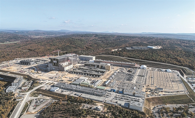 Η συναρμολόγηση ενός ενεργειακού… γίγαντα