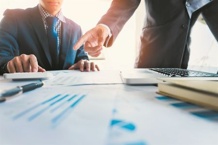 Ευκαιρίες και προκλήσεις για τις επιχειρήσεις