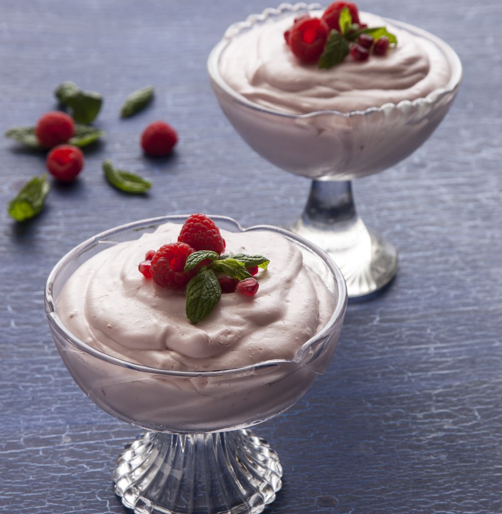 Μους φραμπουάζ και ρόδι