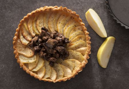 Τάρτα με μήλα, πατάτες και συκωτάκια