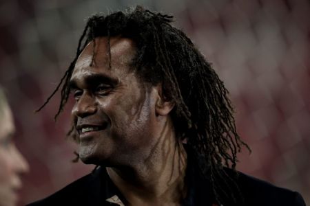 Οι ευχές του Ολυμπιακού στον Καρεμπέ