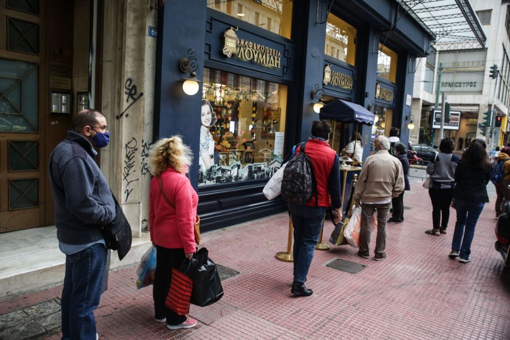 ΕΣΕΕ – Τι θα ισχύει για το ωράριο των καταστημάτων τις τελευταίες Κυριακές του έτους