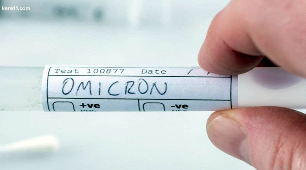 Παραλλαγή Όμικρον – Γι’ αυτό είναι πιο μεταδοτική – Ο ρόλος του κρυολογήματος