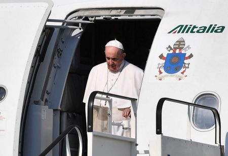 Πάπας Φραγκίσκος – Έφτασε στην Ελλάδα