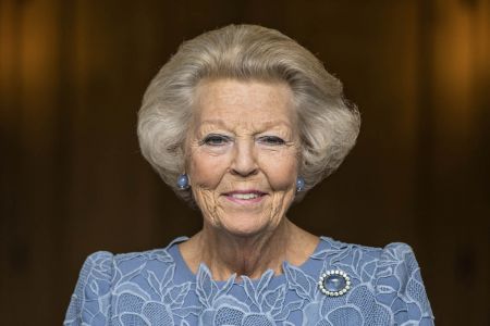 Ολλανδία – Θετική στον κορωνοϊό η πρώην βασίλισσα Βεατρίκη
