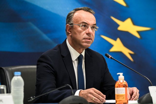 Ένα βήμα από την εκταμίευση των 767 εκατ. ευρώ για το χρέος – Στις Βρυξέλλες για το Eurogroup ο Σταϊκούρας | tovima.gr