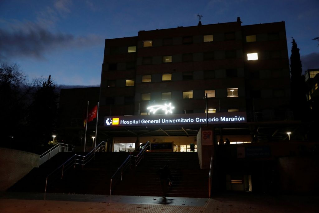 Ισπανία – 68 γιατροί και νοσηλευτές νοσούν με κοροναϊό μετά από χριστουγεννιάτικο πάρτι