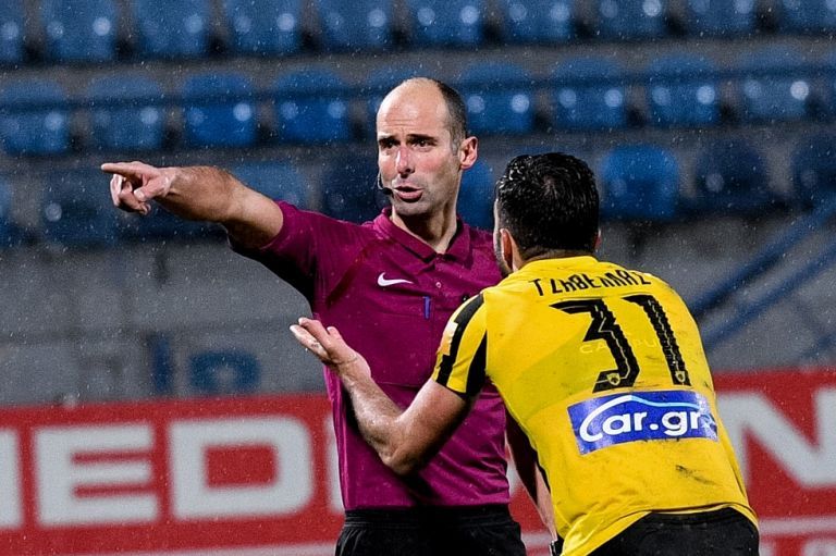 Η ΑΕΚ κατέθεσε δύο φορές αίτημα διακοπής του ματς στην Τρίπολη | tovima.gr
