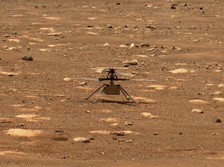 Άρης – Το Ingenuity θα παραμείνει σε ακινησία έως ότου αποκατασταθεί η επικοινωνία του με το ρόβερ Perseverance | tovima.gr