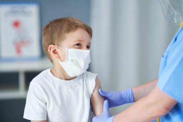 Χρουσός για εμβόλιο σε παιδιά – Χορηγείται το 1/3 της δόσης σε σχέση με τους ενήλικες | tovima.gr