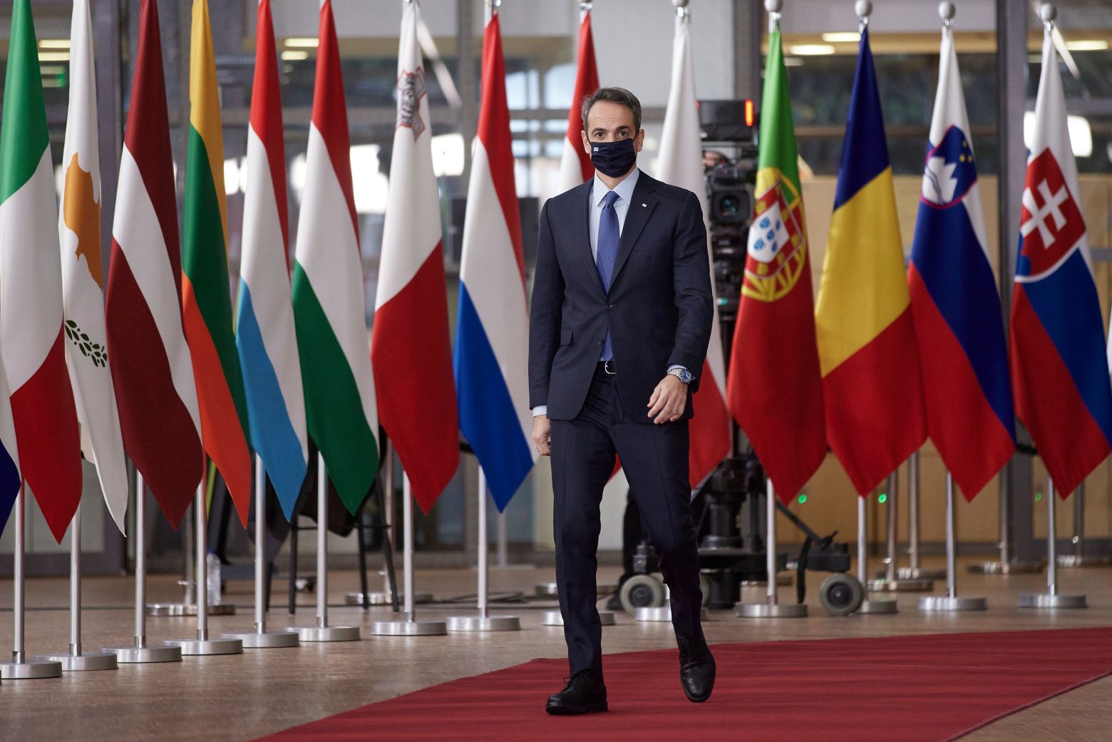 Μητσοτάκης στη Σύνοδο Κορυφής – Κοινή προμήθεια και αποθήκευση φυσικού αερίου