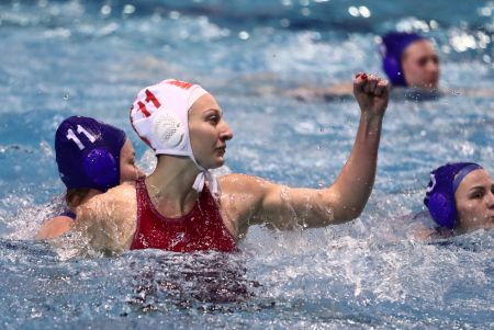 Ολυμπιακός: Υπερπρωταθλήτριες οι «ερυθρόλευκες» – Πήραν και το Super Cup