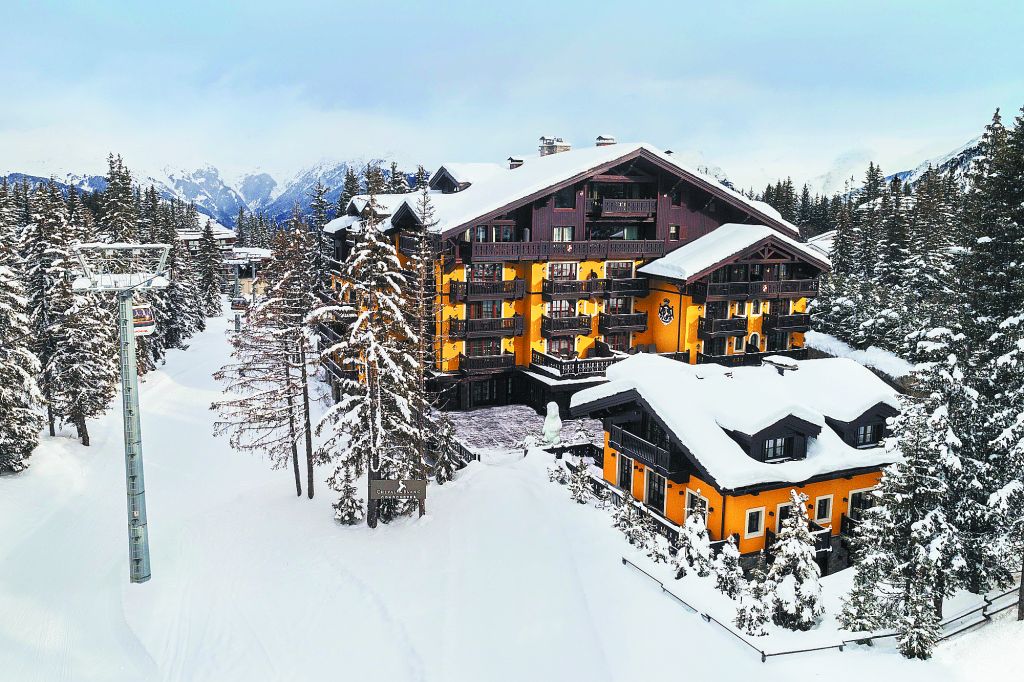 Μία πρόσκληση μήπως;