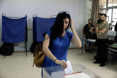 Δημοσκόπηση Prorata: Στις 4 μονάδες η διαφορά ΝΔ-ΣΥΡΙΖΑ