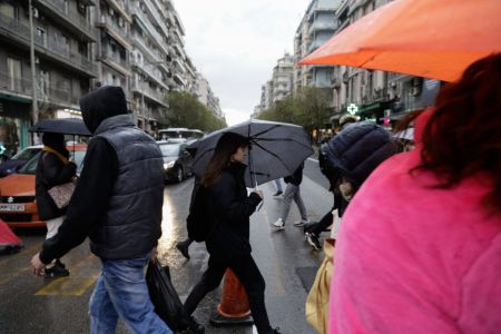 Κορωνοϊός – Πού εντοπίζονται τα 2.831 κρούσματα – Δείτε αναλυτικά τον χάρτη της διασποράς