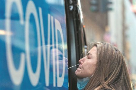 Η πανδημία είναι ακόμη εδώ…