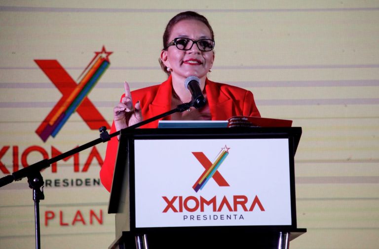 Ονδούρα – Εξέλεξε Πρόεδρο την αριστερή Σιομάρα Κάστρο – Η πρώτη γυναίκα στο αξίωμα | tovima.gr