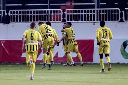 ΟΦΗ – Άρης 0-2 – Στα προημιτελικά του κυπέλλου ο Άρης