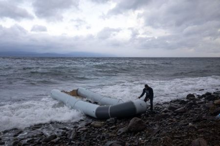 Μηταράκης – «Η Ελλάδα θα συνεχίσει να σώζει ζωές στη θάλασσα και να μάχεται κατά των λαθροδιακινητών»