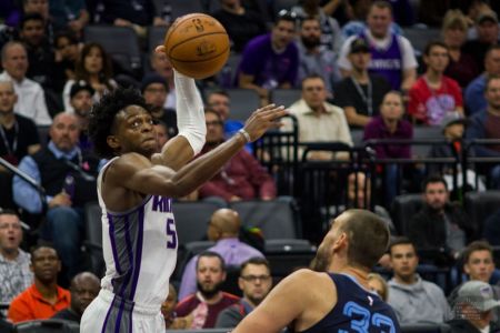 NBA – Ο Φοξ «πετάει» στην κορυφή του Top 10