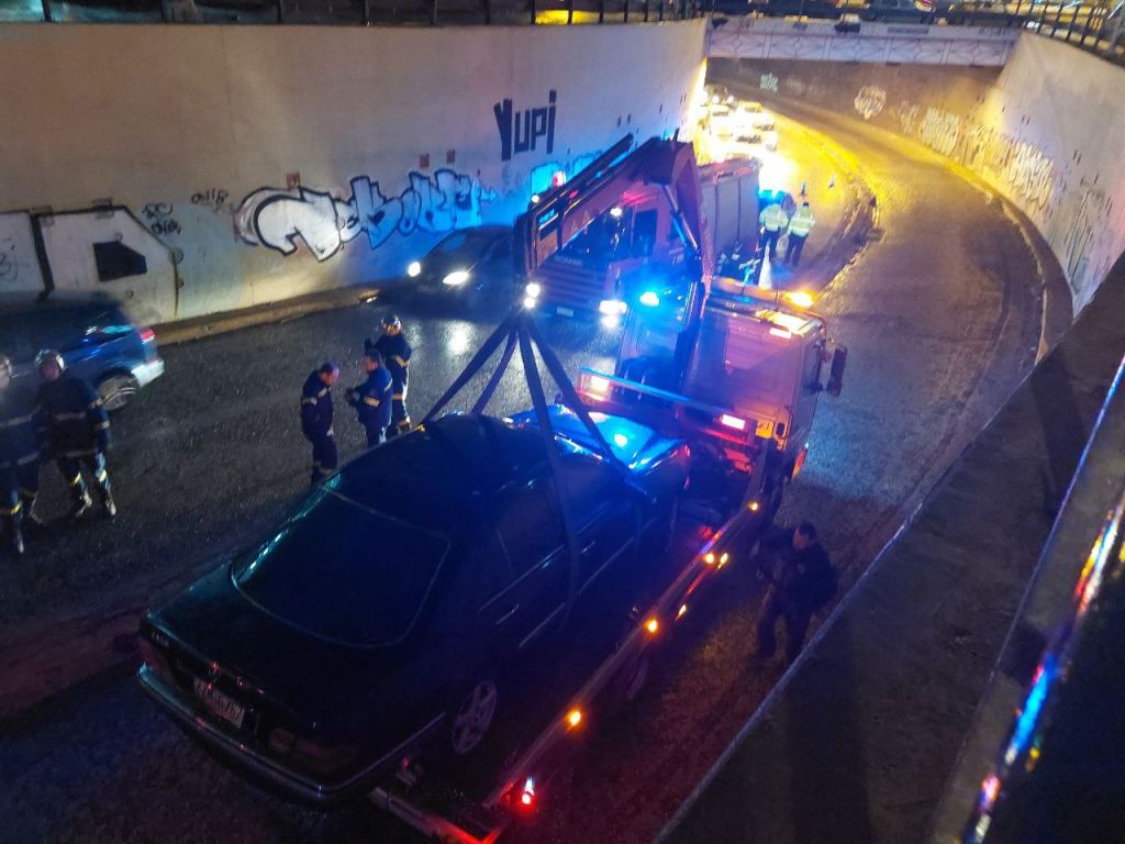 Τροχαίο στη Λεωφόρο Αμφιθέας (ΦΩΤΟ)