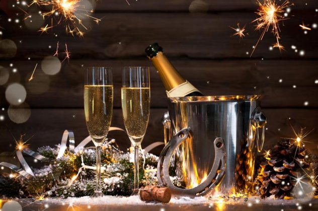 Κορωνοϊός – Απαγορεύονται και τα οργανωμένα πάρτι την παραμονή της Πρωτοχρονιάς | tovima.gr