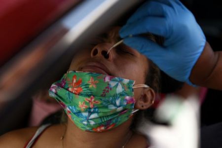 Κορωνοϊός – «Η Ομικρον δεν είναι η ίδια νόσος που ξέραμε έως σήμερα»