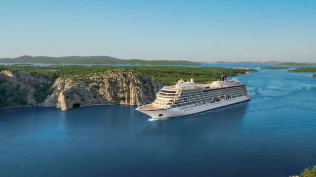 Cloudy future for the cruise industry | tovima.gr