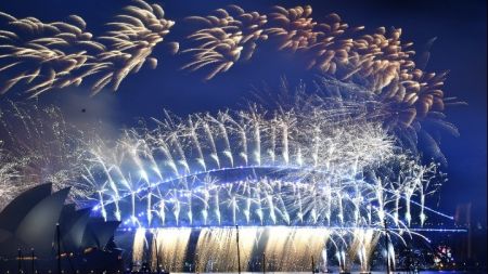 Κορωνοϊός – Ο «αθόρυβος» ερχομός του Νέου Έτους στον κόσμο