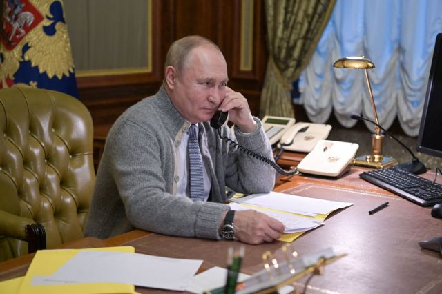 Ρωσία – Η ανασκόπηση της χρονιάς από τον Πούτιν – Υποσχέσεις για το 2022 και την πανδημία | tovima.gr