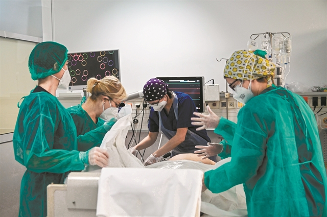 Η έρευνα, οι ΜΕΘ και το ΕΣΥ δύοταχυτήτων