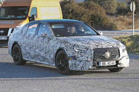 Σε δοκιμές εξέλιξης η μελλοντική Mercedes-Benz E-Class