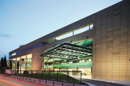 Με εμπειρία και τεχνογνωσία στη νέα γενιά υποδομών