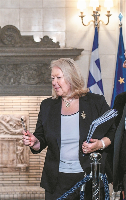 Η διπλωματική «σκιά» του Κυριάκου Μητσοτάκη