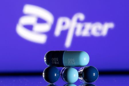 Μπουρλά – 20 εκατ. χάπια της Pfizer στις ΗΠΑ μέχρι τέλη Σεπτεμβρίου