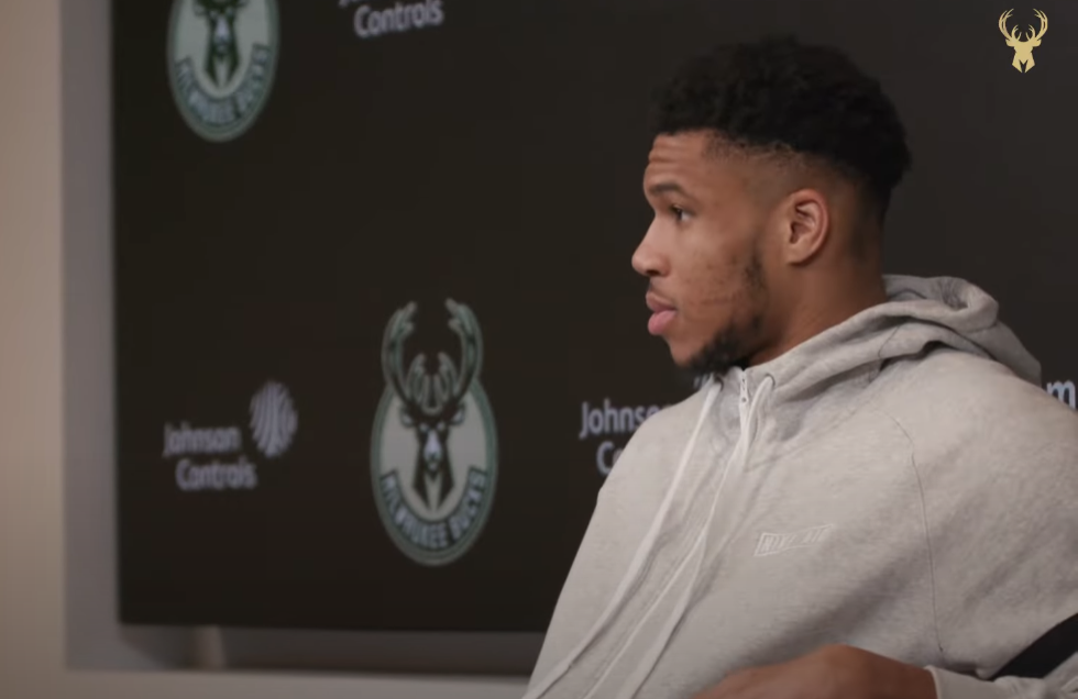 Αντετοκούνμπο – «Δε νιώθουμε καλά με την ήττα, πρέπει να επιστρέψουμε βελτιωμένοι»