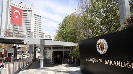 Τουρκία – Προκλητικές οι δηλώσεις Δένδια – Η απειλή στην περιοχή πηγάζει από την Ελλάδα