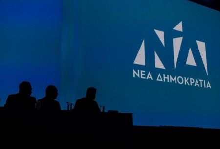 ΝΔ – Υπάρχει σφυγμός στα «δεξιά της Δεξιάς»; – Κινήσεις στο παρασκήνιο