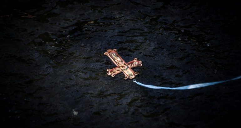 Θεοφάνια – Στη Γαύδο η Σακελλαροπούλου – σε Άη Στράτη και Λήμνο ο Μητσοτάκης