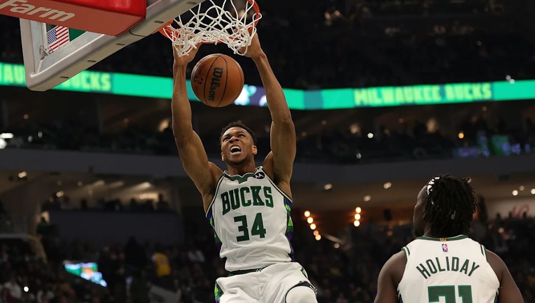 Το σόου του Γιάννη κόντρα στους Νετς