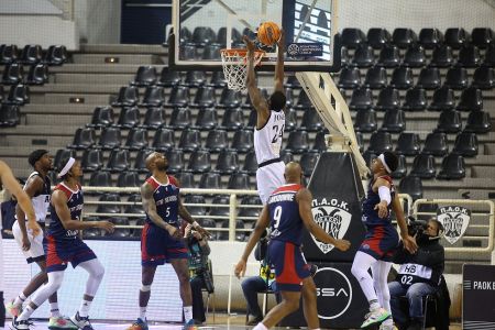 Πάλεψε αλλά δεν τα κατάφερε ο ΠΑΟΚ (79-80)