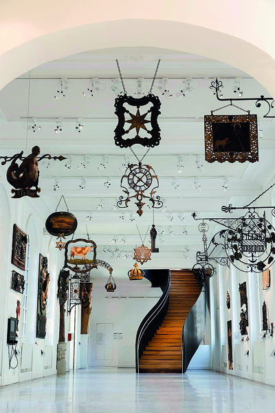 Ιστορία με γαλλικό άρωμα