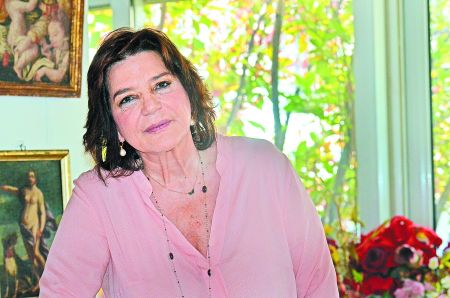 Φωτεινή Τσαλίκογλου – «Η έγνοια μας για τον άλλον άνθρωπο είναι ασπίδα για την ψυχική μας υγεία»