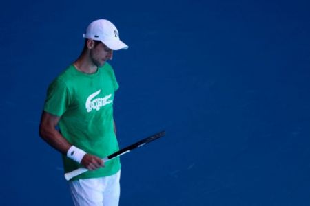 Διχασμένος ο κόσμος του τένις για τον Τζόκοβιτς