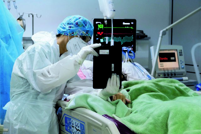 EODY: 95 COVID-19 deaths, 10,783 newly confirmed infections in last 24 hours, 680 intubated